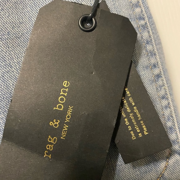 Rag & Bone Crop Boyfriend Jeans.. SZ 32. - Picture 5 of 6